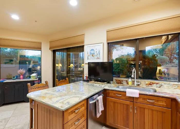 Oasis With Private Hot Tub 30-night Minimum Dom wakacyjny *
