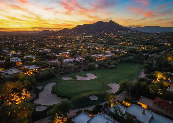 Dom wakacyjny Oasis With Private Hot Tub 30-night Minimum Scottsdale