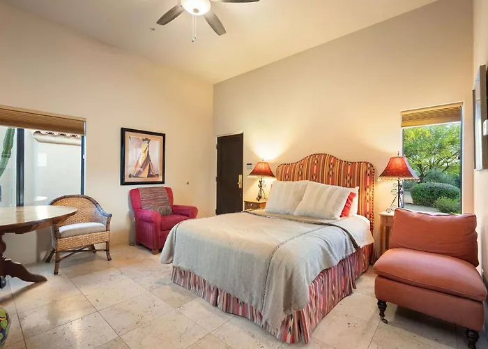 Oasis With Private Hot Tub 30-night Minimum