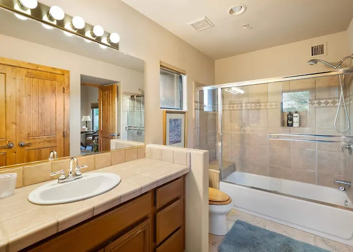 Oasis With Private Hot Tub 30-night Minimum Dom wakacyjny Scottsdale