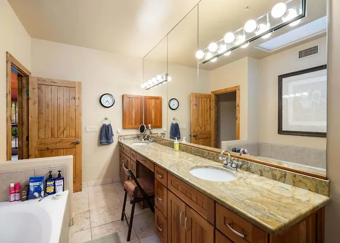 Oasis With Private Hot Tub 30-night Minimum Dom wakacyjny Scottsdale
