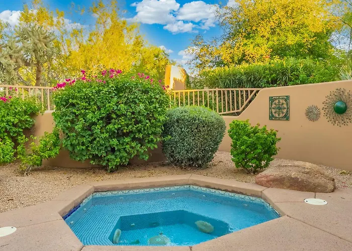 Oasis With Private Hot Tub 30-night Minimum * Scottsdale