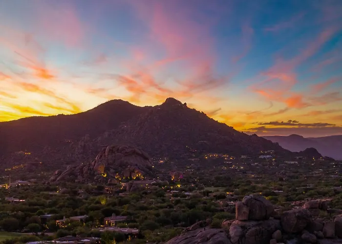 Oasis With Private Hot Tub 30-night Minimum Scottsdale