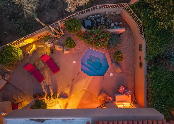 Oasis With Private Hot Tub 30-night Minimum Scottsdale