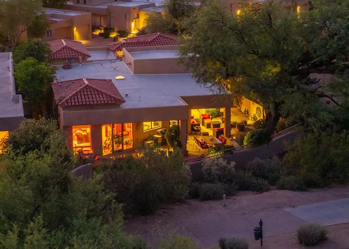 Dom wakacyjny Oasis With Private Hot Tub 30-night Minimum Scottsdale